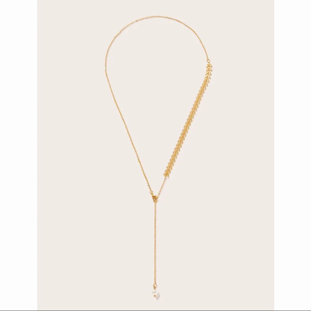 Gold Y Necklace Leaf with Pearl Pendant - Picture 4 of 5